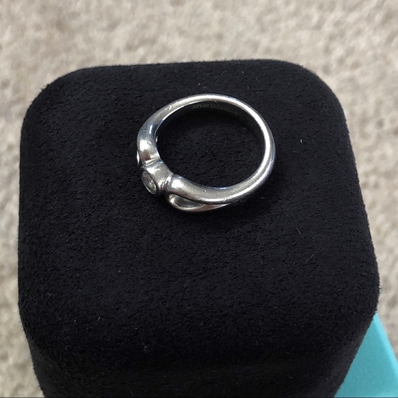 Tiffany & Co. Platinum and diamond ring - Picture 7 of 7